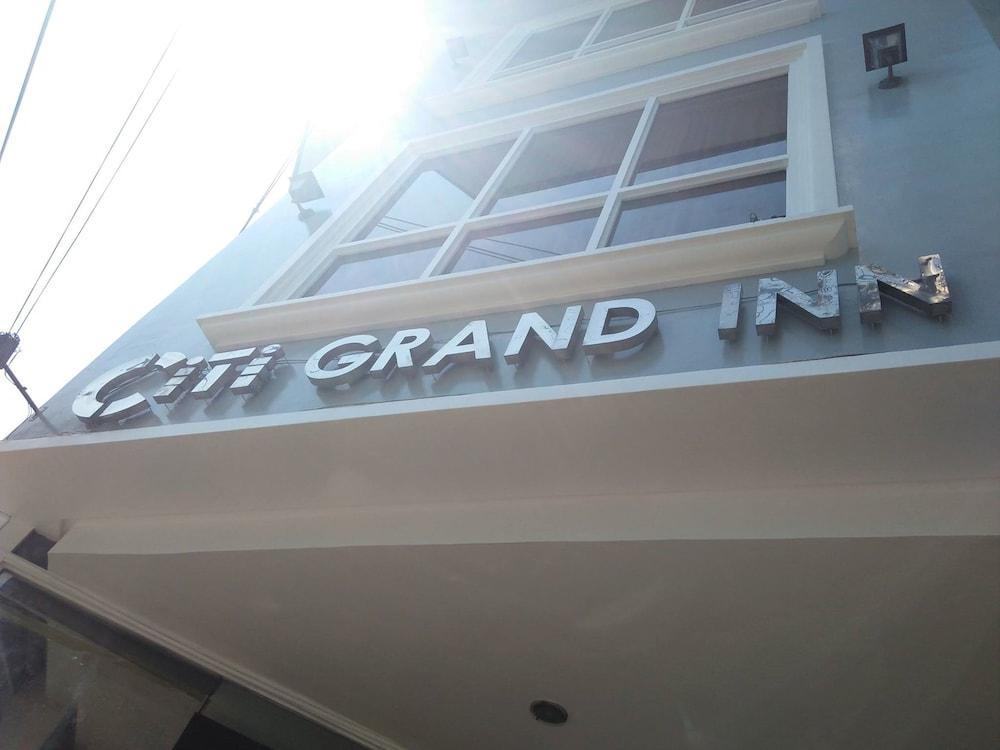 Citi Grand Inn - Exterior detail