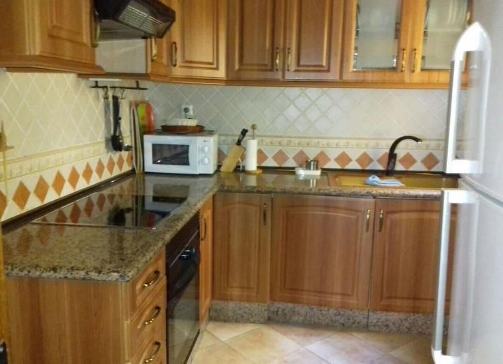 Archway Apartment M1A0P9 - Private kitchen