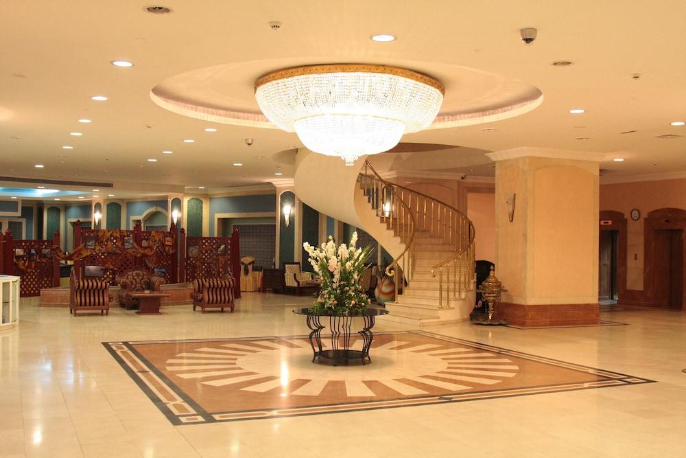 Hotel Uzbekistan - Lobby