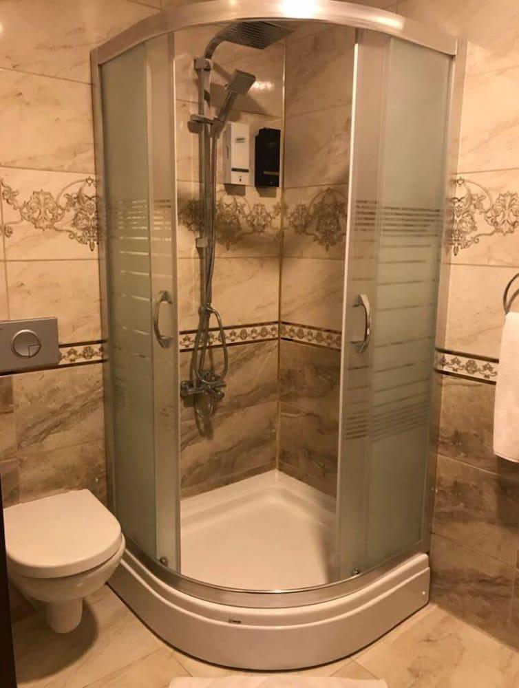Grand Tepe Hotel - Bathroom