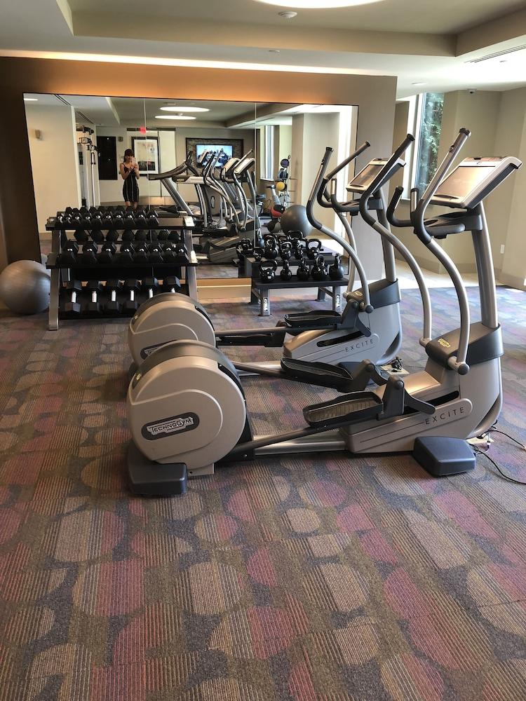 New World Stay - Fitness Facility