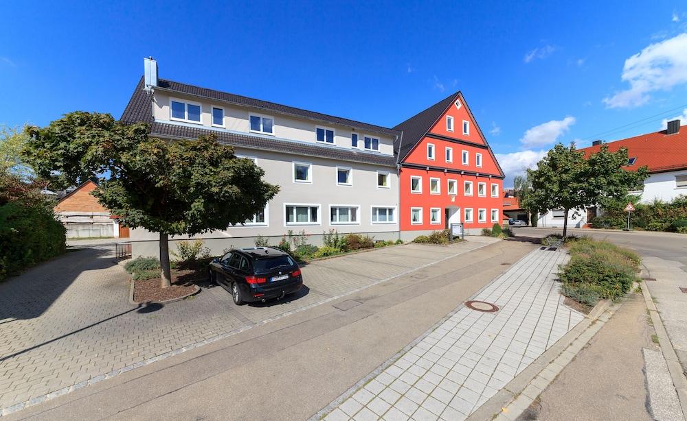 Landgasthof Zahn - Moderne Unterkunft - Hotel Front