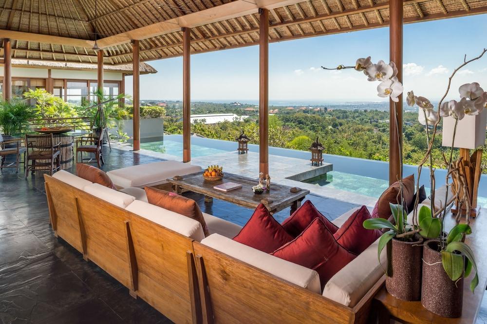 The Longhouse Jimbaran Bali - Interior