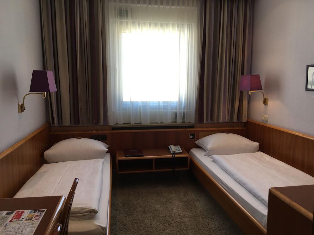 Hotel Hauser - Room