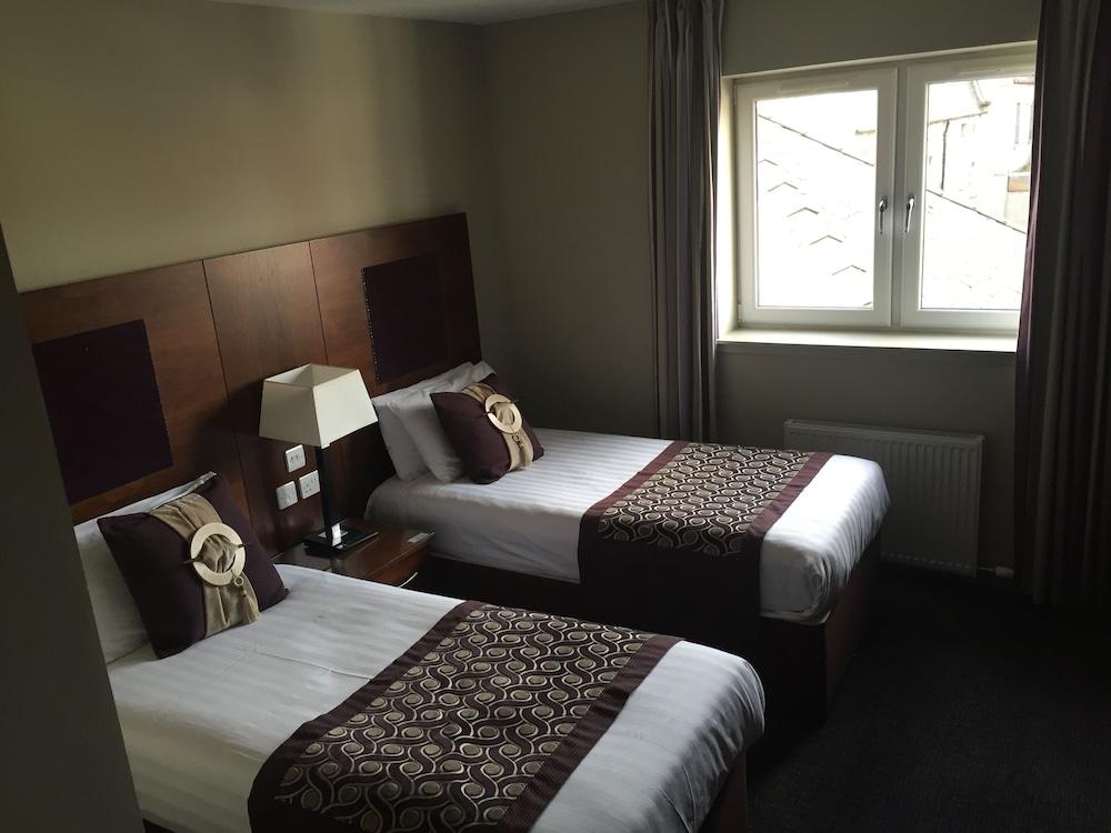 The Buchan Hotel - Room