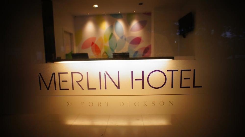 Merlin Hotel - Reception