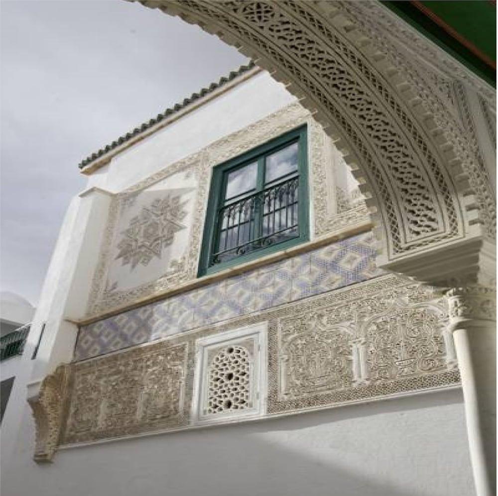 Palais Bayram - Interior Entrance