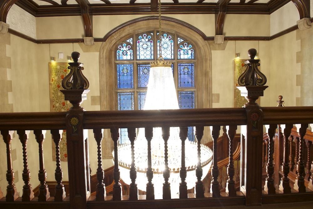 Pendley Manor - Interior