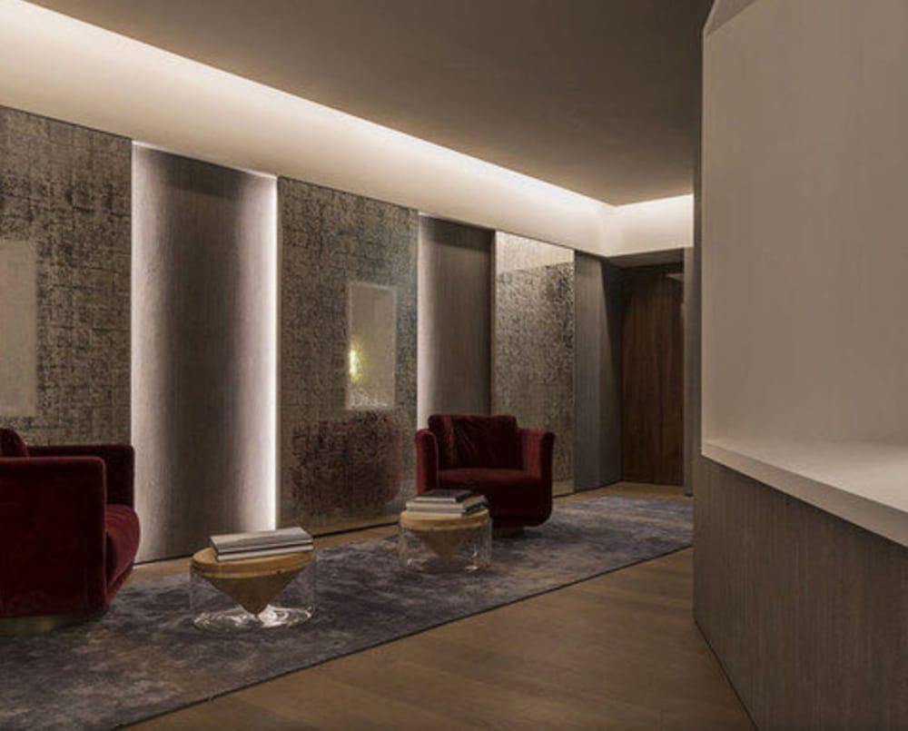 Fendi Private Suites - Lobby Sitting Area