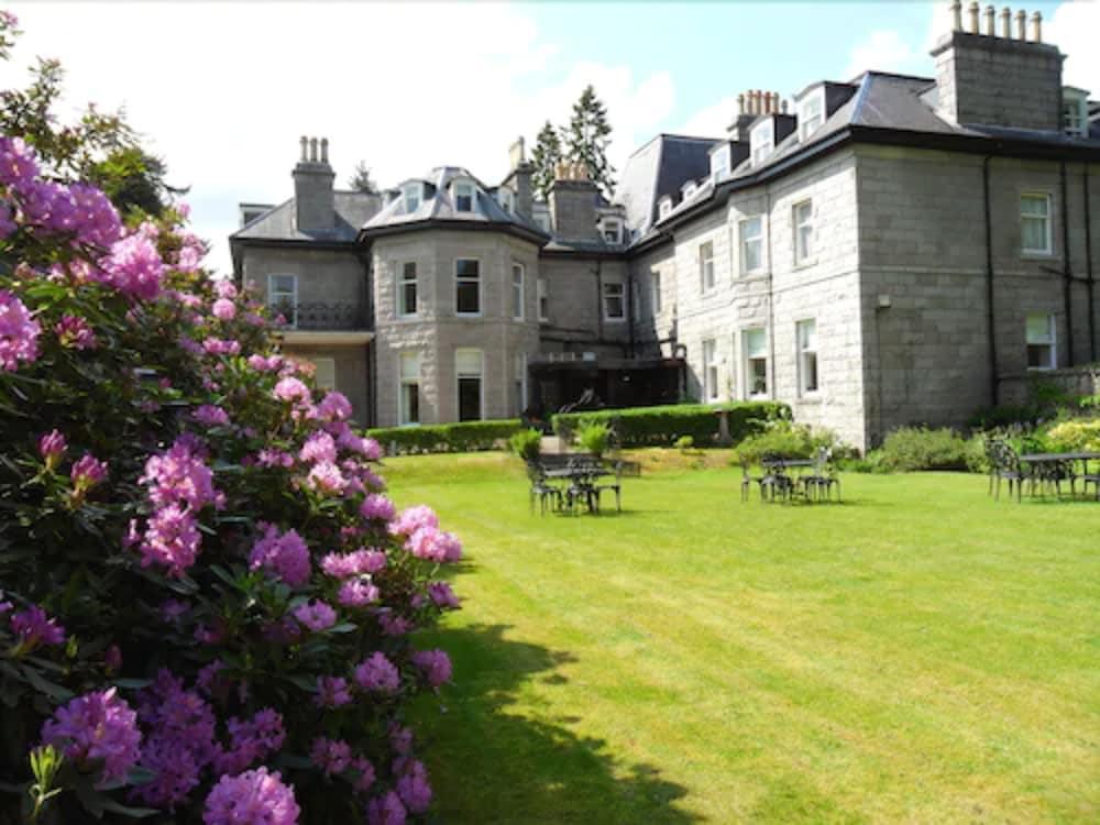 Tor Na Coille Hotel & Restaurant - Featured Image