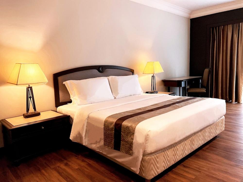 Grand DarulMakmur Hotel Kuantan - Room