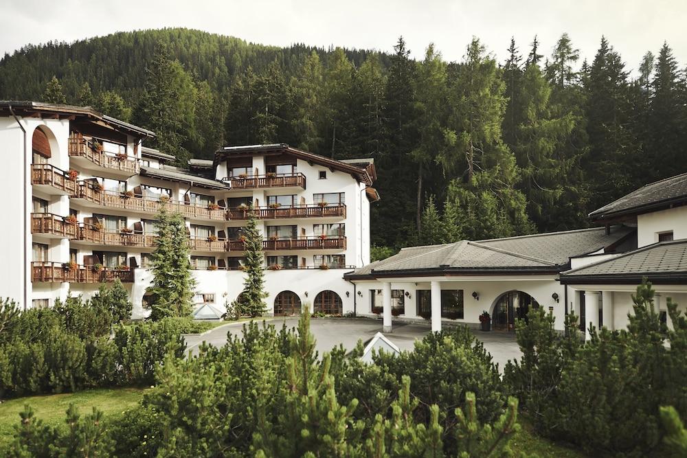 Hotel Waldhuus Davos - Exterior