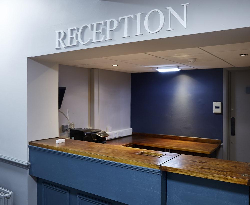 Ravensworth Arms Hotel by Greene King Inns - Reception