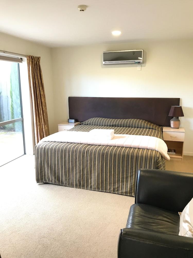 Alpha Motel Christchurch - Room