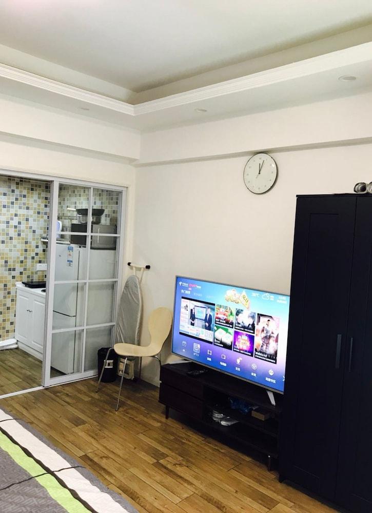 E-Home Self-Service Apartment - Room