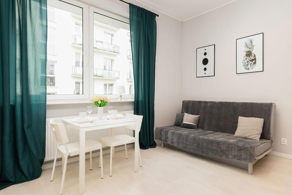 Apartments Gdynia Abrahama by Renters - Room