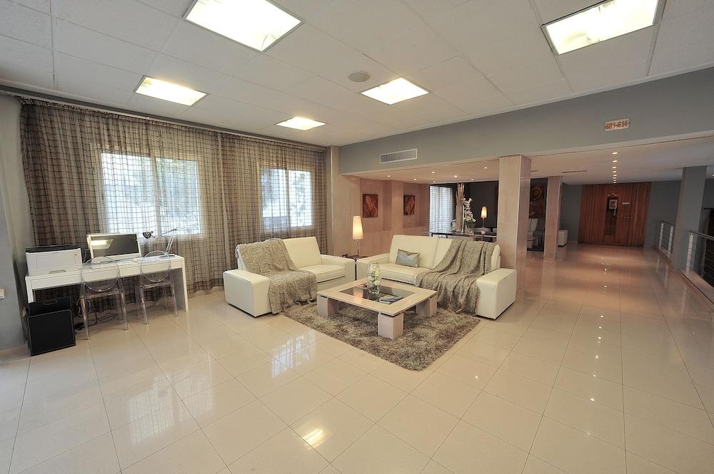 Casablanca Suites & SPA - Lobby