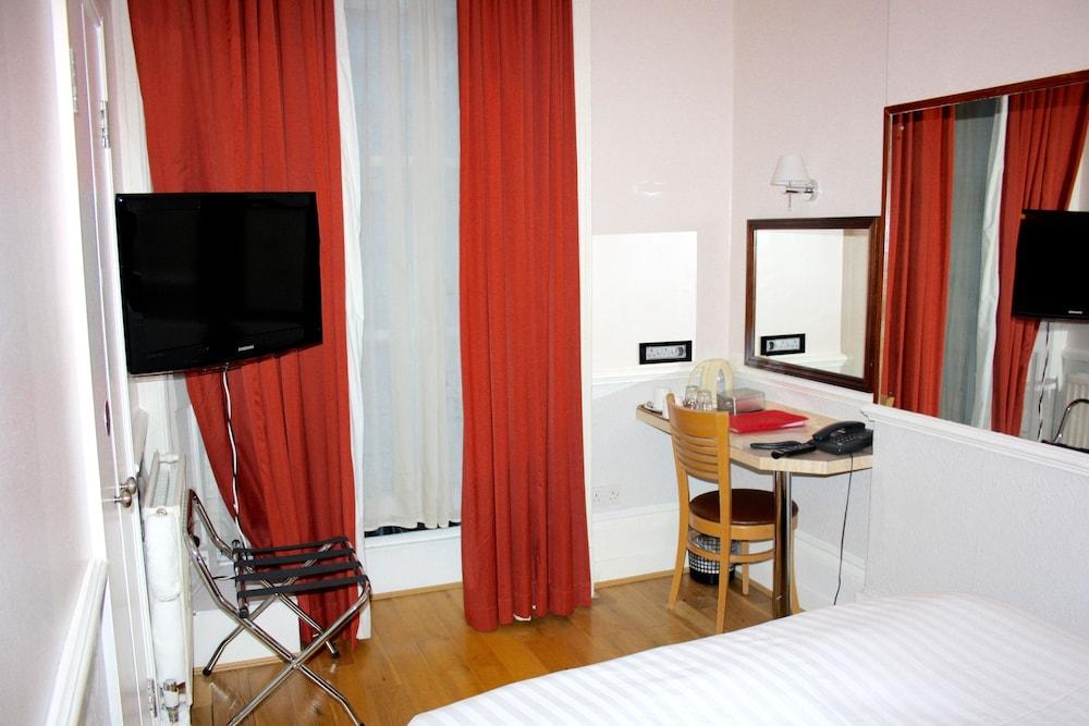 Rhodes Hotel - Room