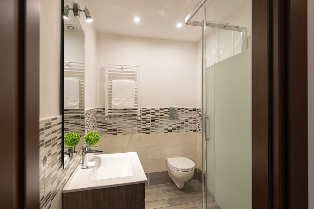 Veneto Prestige Apartment - Bathroom