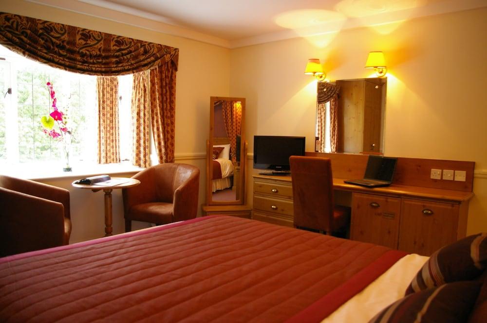 Farnham House Hotel - Room