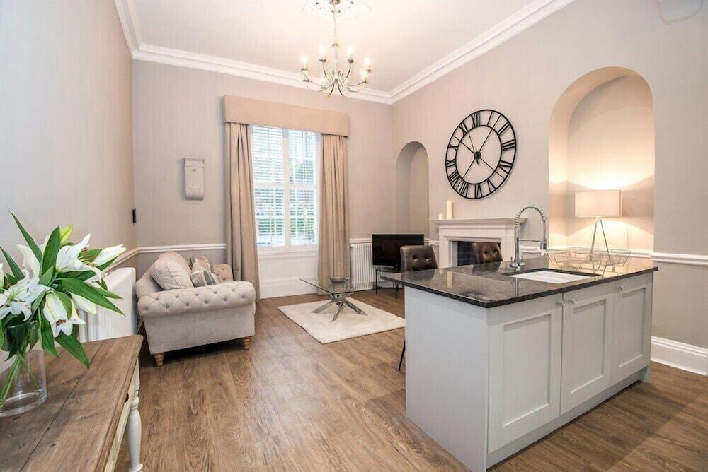 The Barrington at 52 Old Elvet - Featured Image
