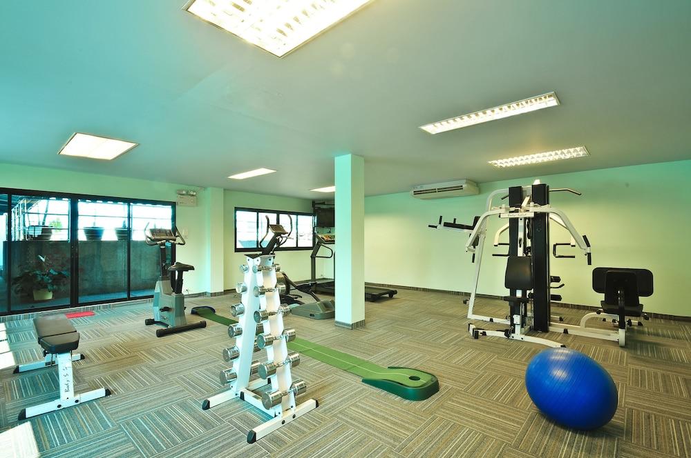 Admiral Suites - Fitness Facility