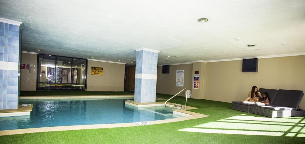 Starwest Apartments Alderney on Hay - Indoor Pool