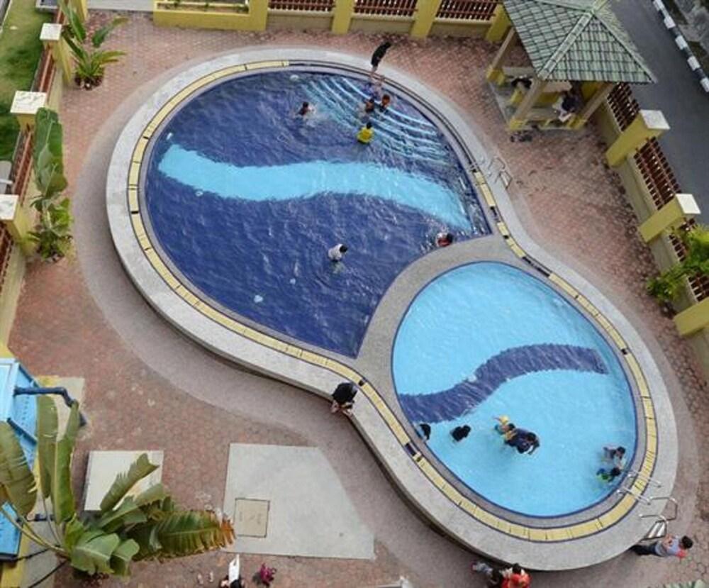 Puteri Bay Hotel Melaka - Outdoor Pool