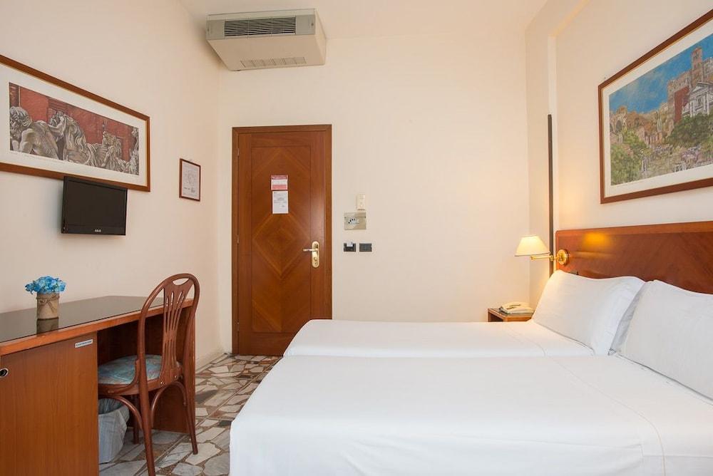 Hotel Giotto - Room
