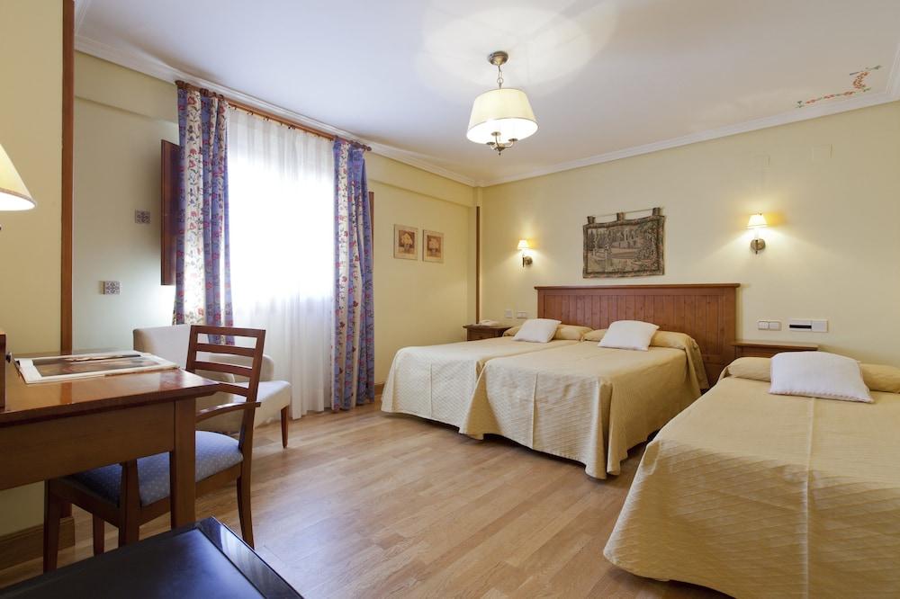 Hotel Casona de la Reyna - Room