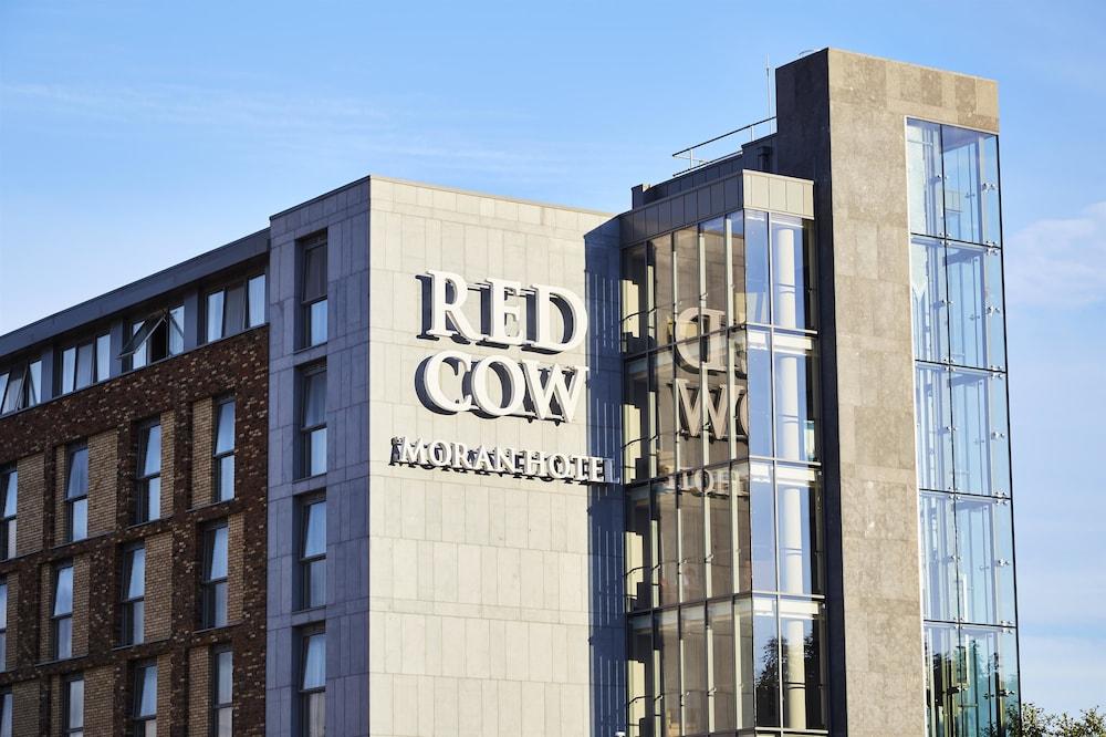Red Cow Moran Hotel - Featured Image