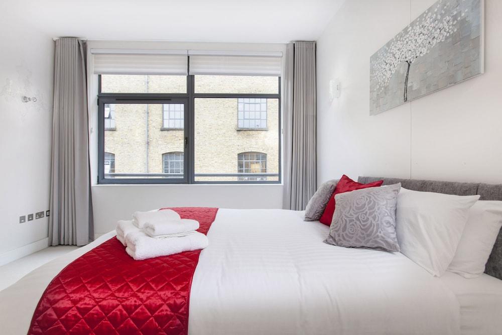 Club Living - Camden Town Apartments - Room