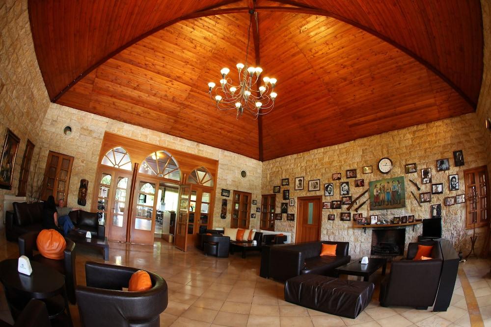 West Bekaa Country Club - Lobby Lounge