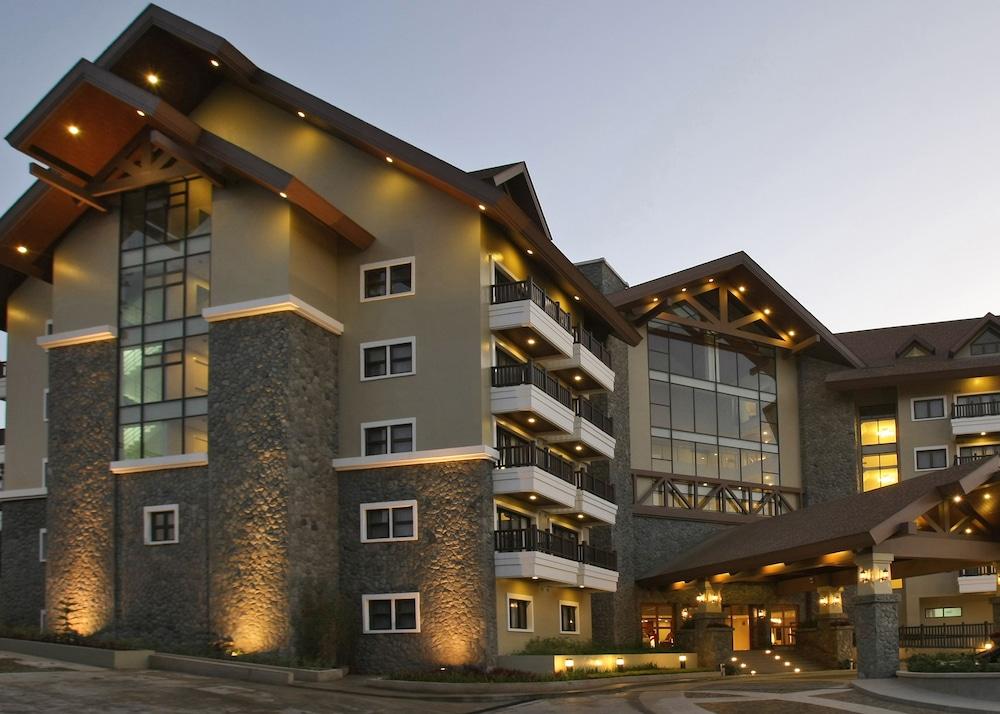 Azalea Hotels & Residences Baguio - Exterior