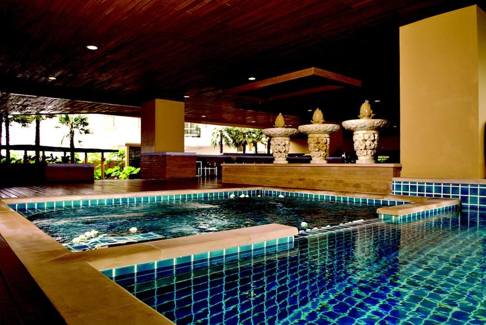 The Narathiwas Hotel & Residence Sathorn Bangkok - Pool