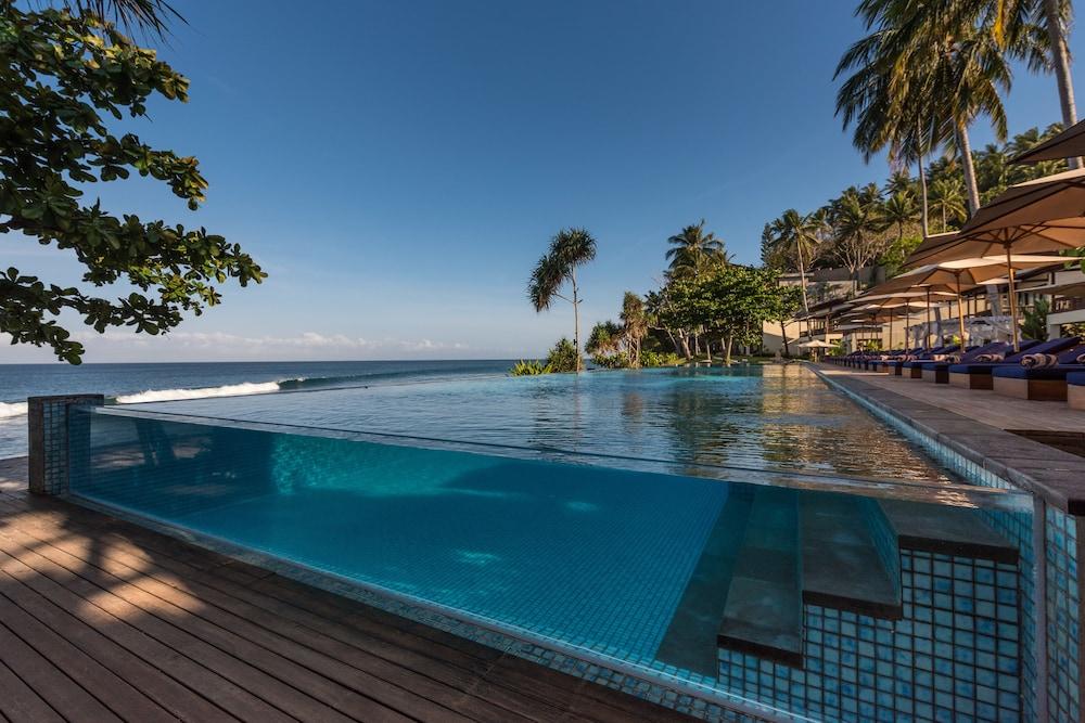 Katamaran Hotel & Resort - Infinity Pool