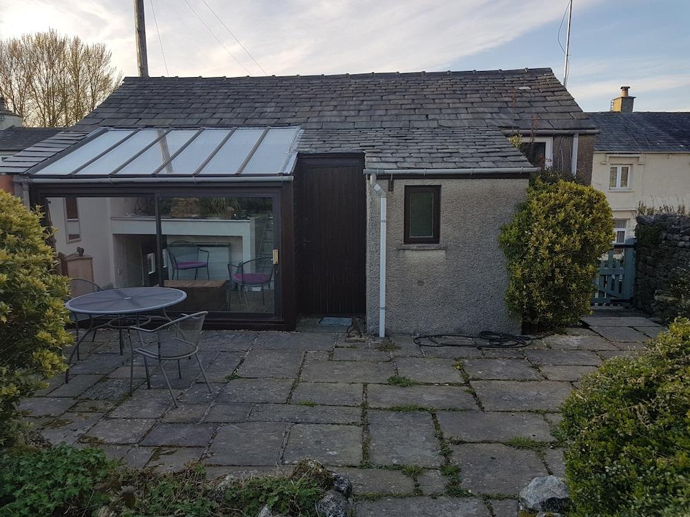 Stunning 1-bed Cottage Close to Lakedistrict - Exterior