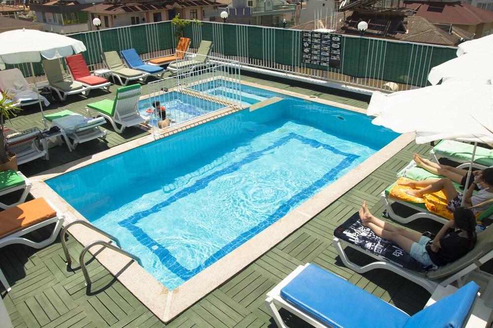 هوتل كليوباترا - Outdoor Pool