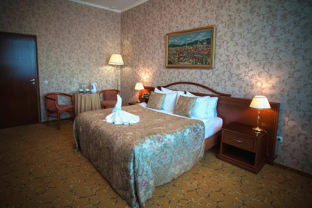 Europe Hotel - Room