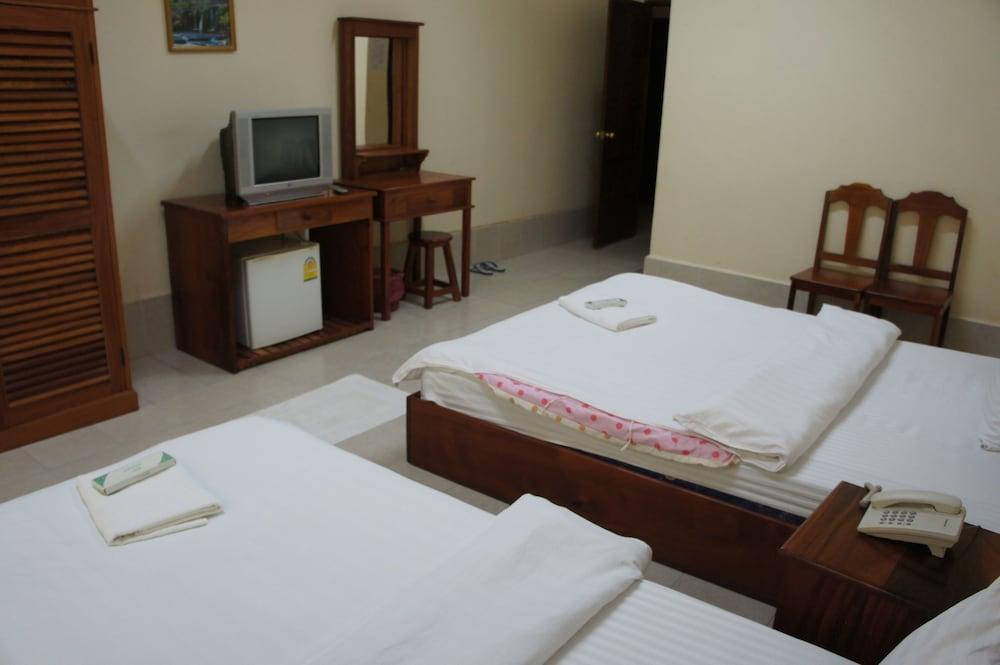Sokphankham Hotel - Room
