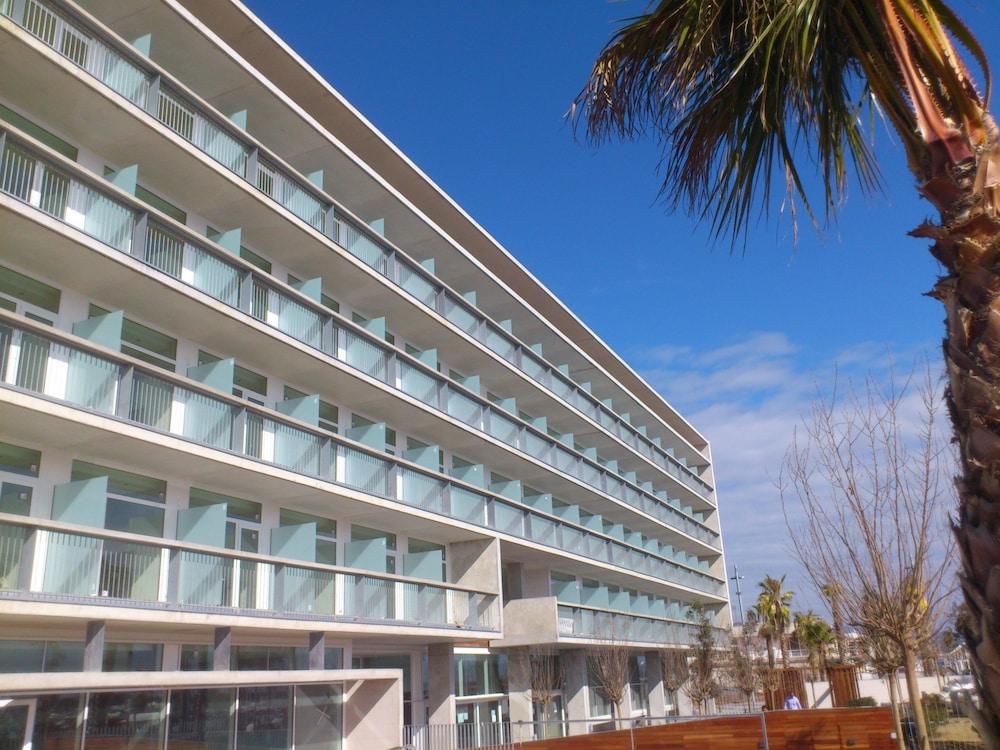 Hotel Atenea Port Barcelona Mataro - Pool