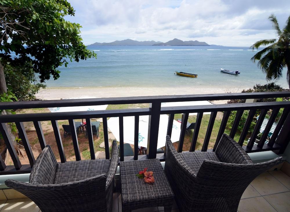 Le Relax Beach House - La Digue - Featured Image