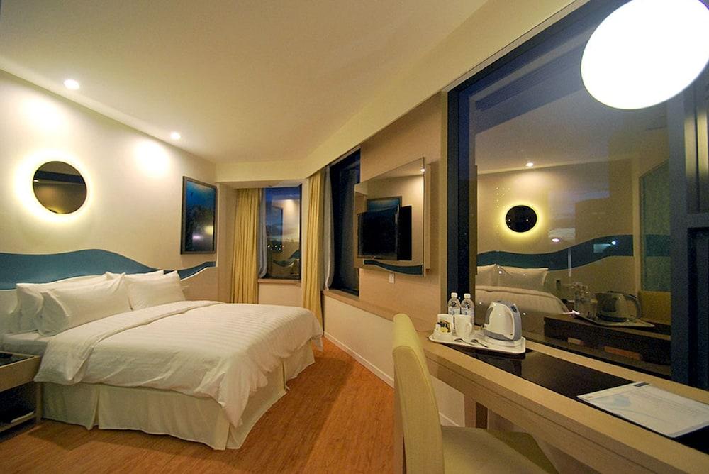 Oceania Hotel - Room