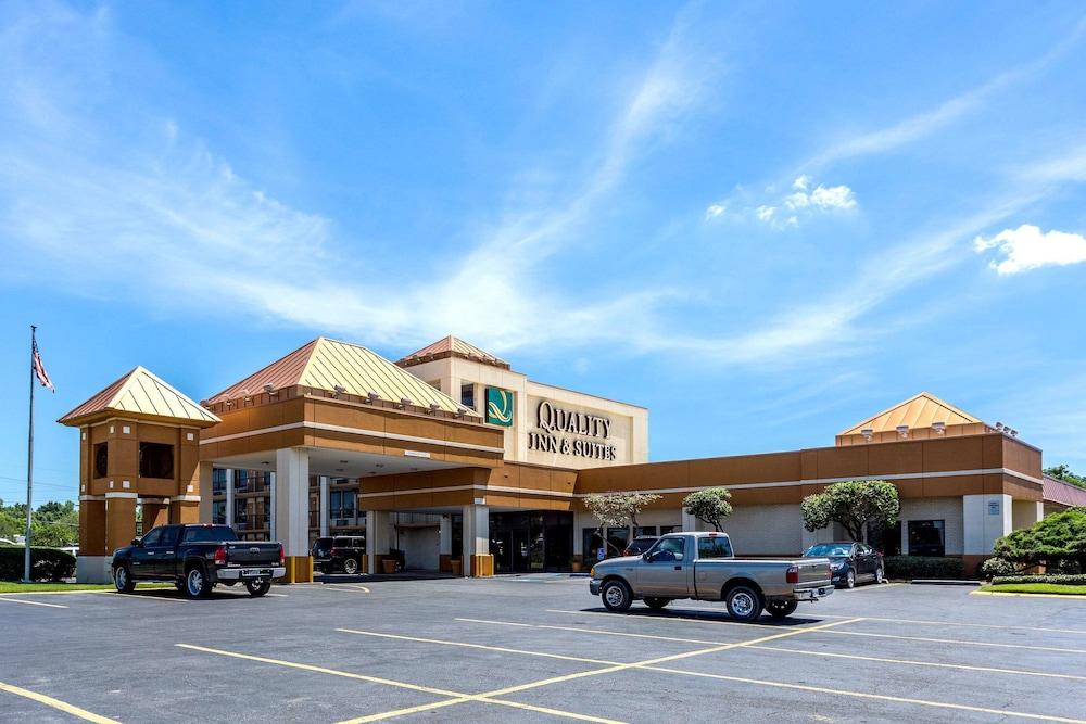 Quality Inn & Suites Baton Rouge West – Port Allen - Featured Image