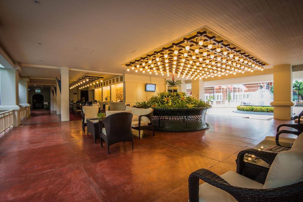 KALANAN Riverside Resort - Lobby