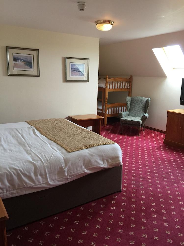 Heath Hill Hotel - Room