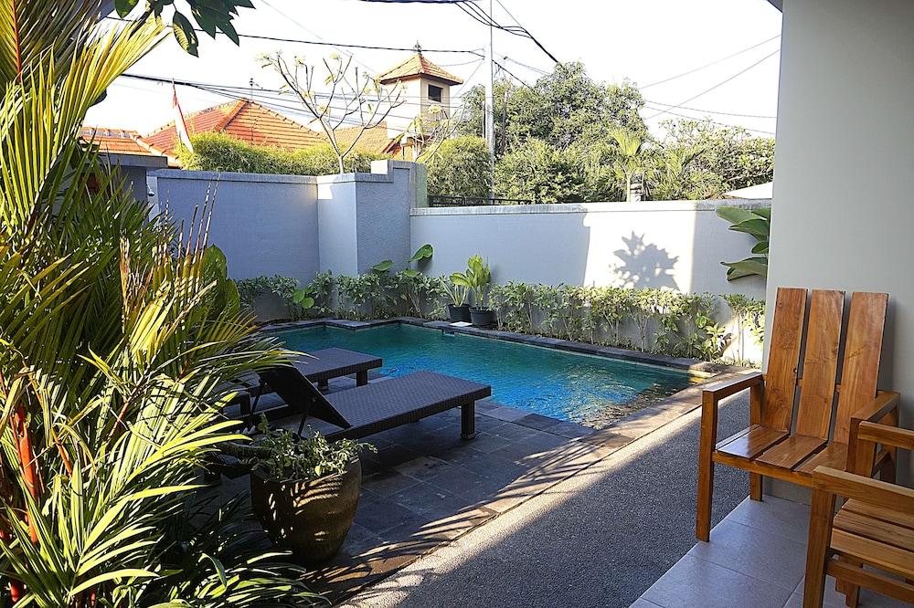 Sweet Corner Guest House - Outdoor Pool