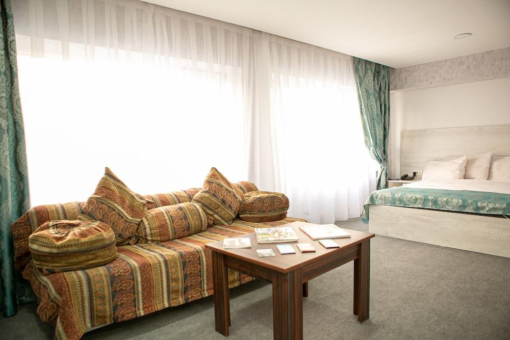 Bulvar Inn Hotel - Room