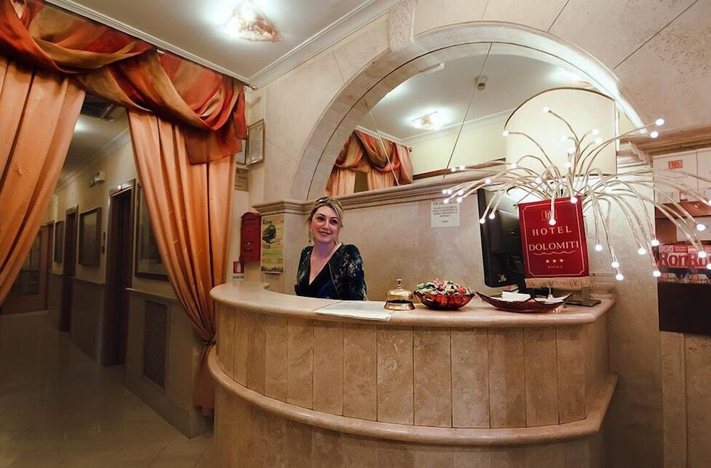 Hotel Dolomiti - Reception