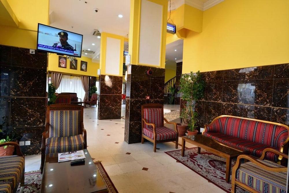 Al Baia Hotel - Lobby Sitting Area